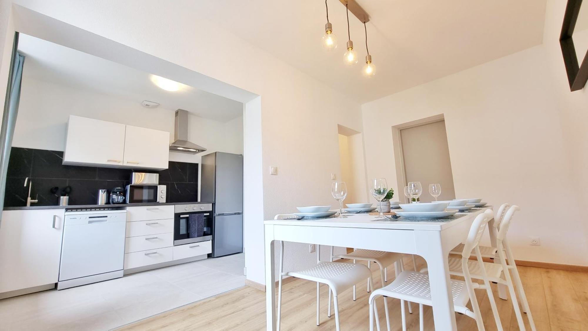 Le Triplex - 5 Chambres - 10 Pers- Fibre - Relax Bnb Mulhouse Bagian luar foto